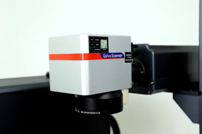 Portable Fiber Laser Marking Machine 20W 30W 50W 100W for Metal Engraving