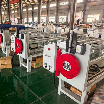 Portable small-sized laser pipe cutting machine